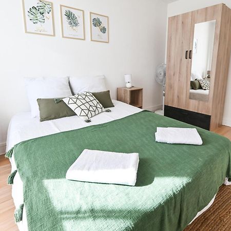 Grand Appartement Avec Balcon Hyper - Centre Tarbes Eksteriør billede