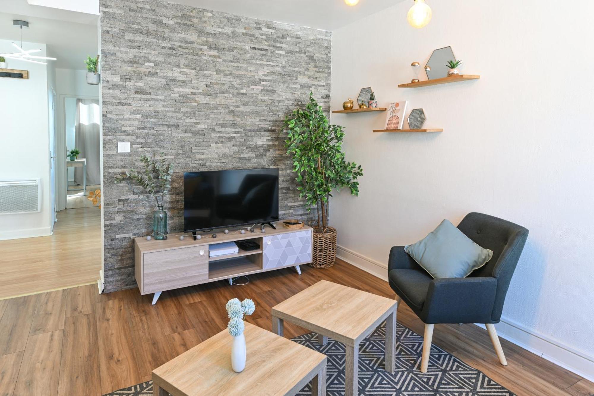 Grand Appartement Avec Balcon Hyper - Centre Tarbes Eksteriør billede