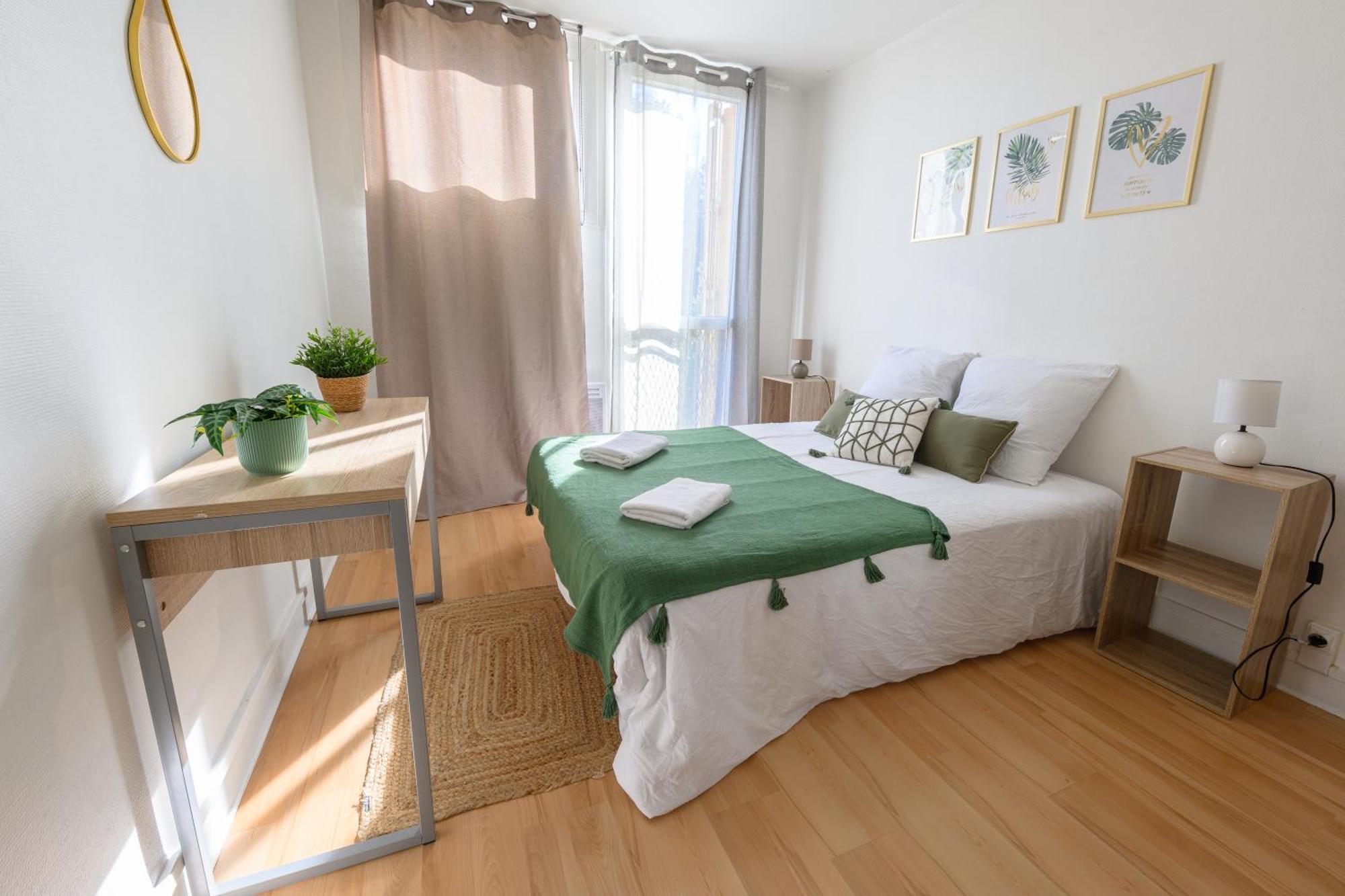 Grand Appartement Avec Balcon Hyper - Centre Tarbes Eksteriør billede