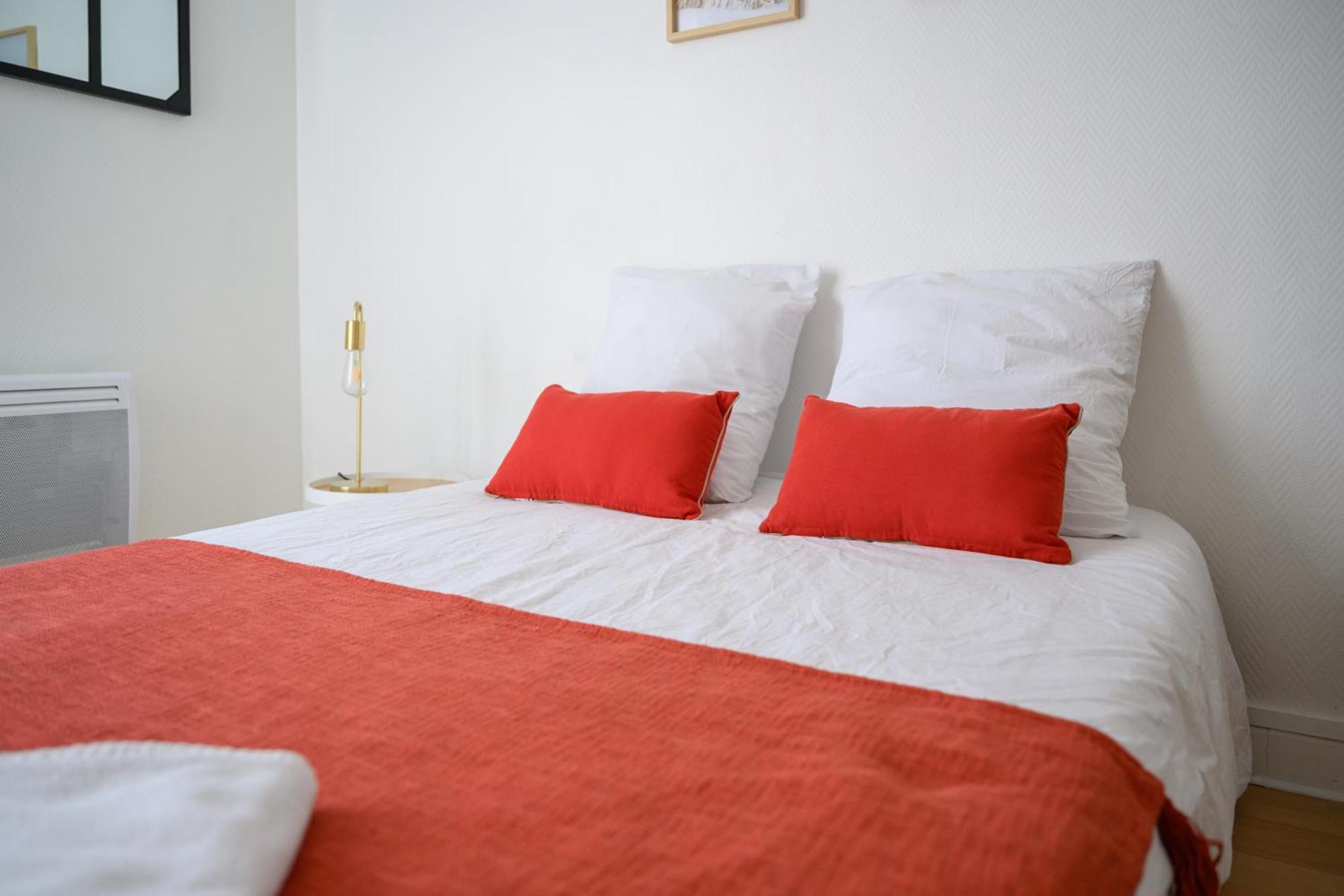 Grand Appartement Avec Balcon Hyper - Centre Tarbes Eksteriør billede