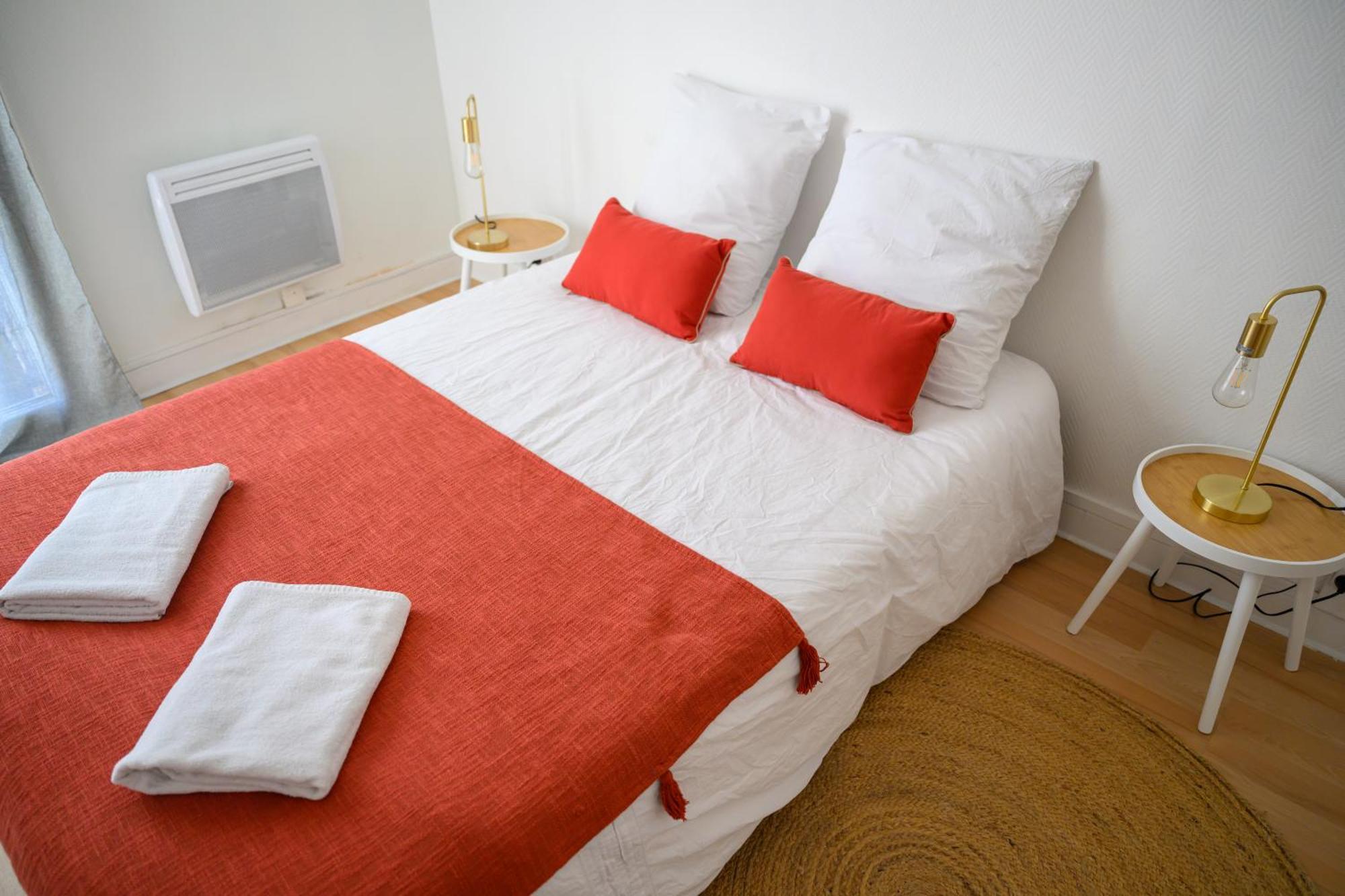 Grand Appartement Avec Balcon Hyper - Centre Tarbes Eksteriør billede
